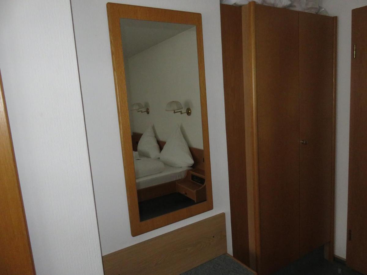 Gaestehaus Krone Oberndorf am Neckar Buitenkant foto